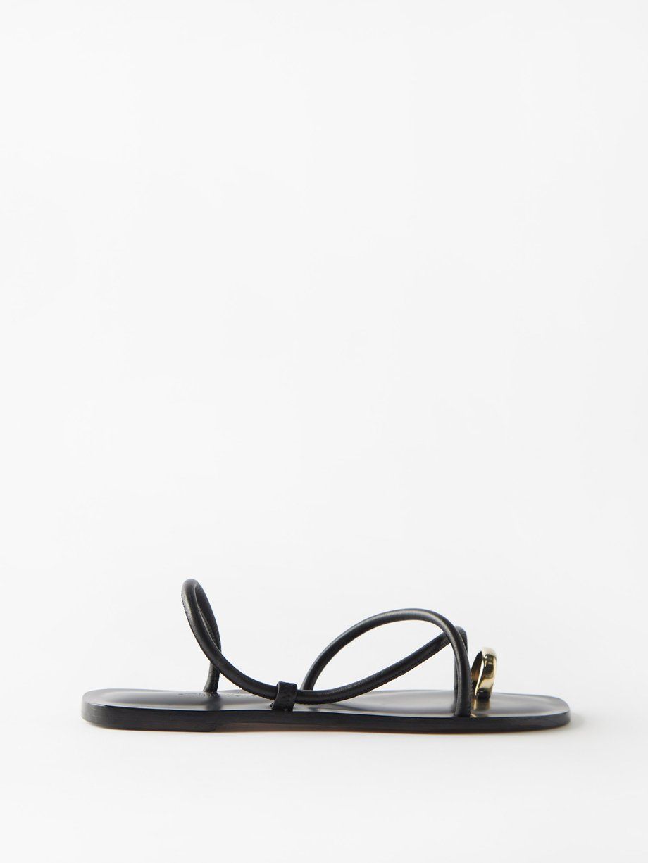 Laurie metal toe-ring & leather sandals