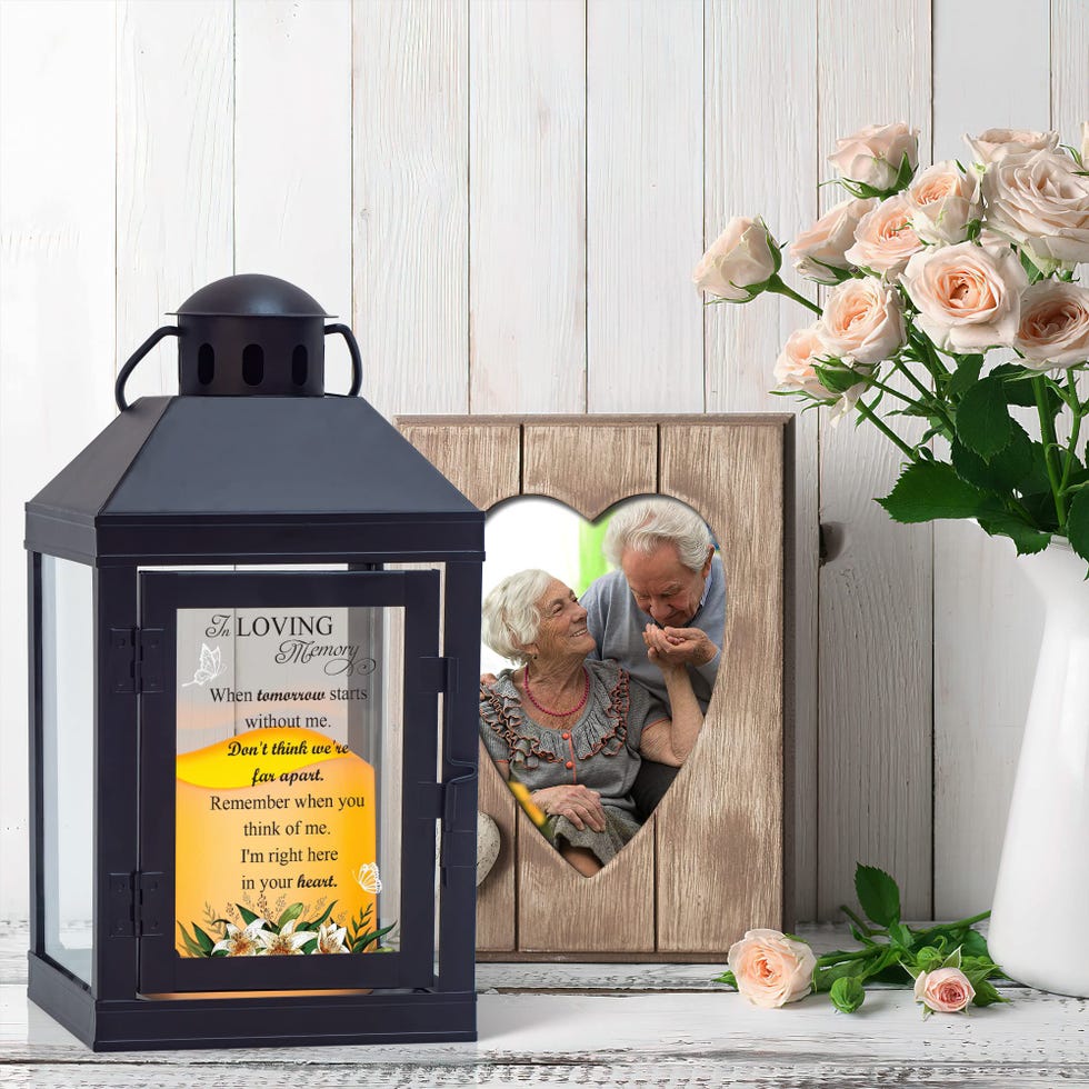 Memorial Lantern
