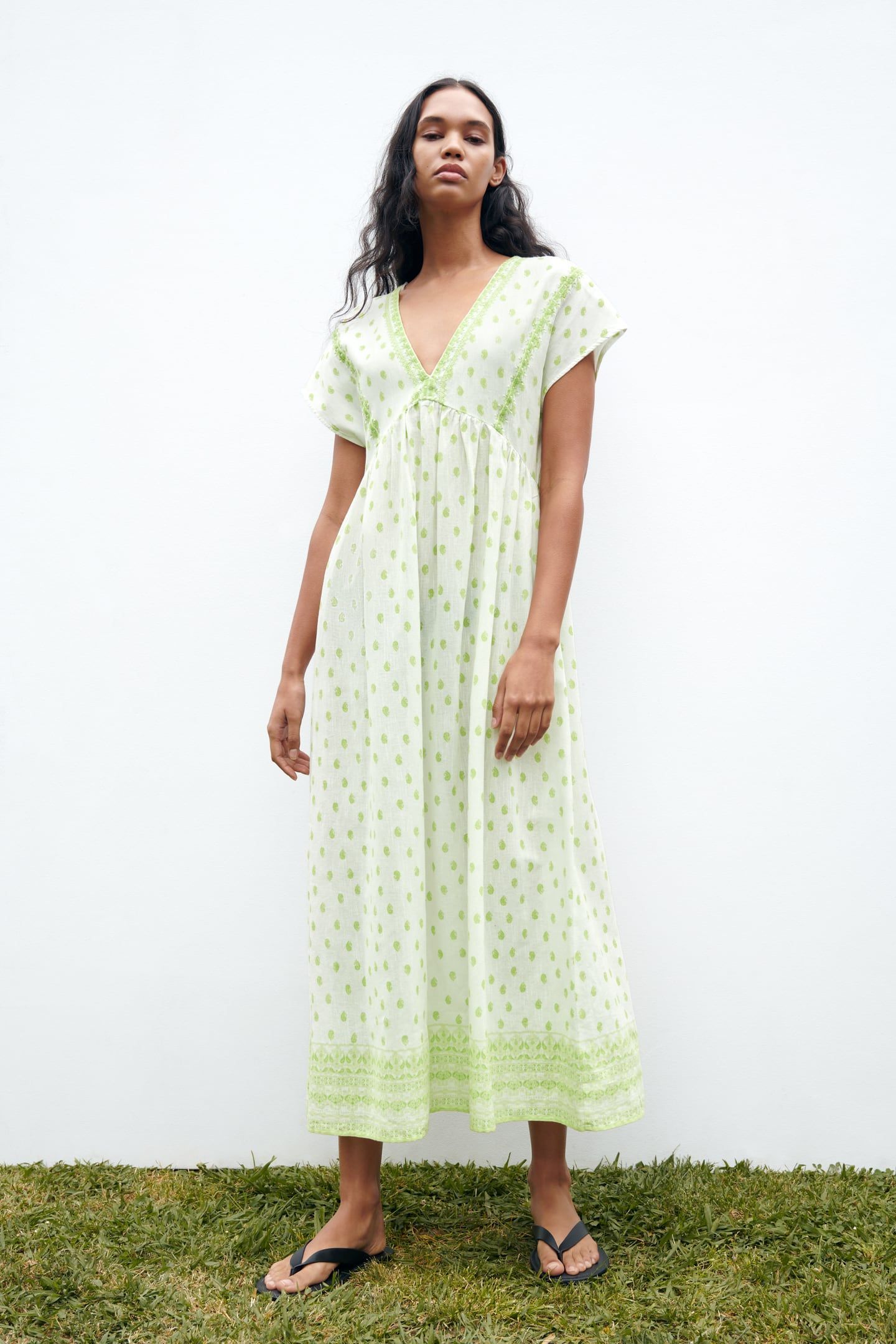 Vestido fluido verde zara hot sale