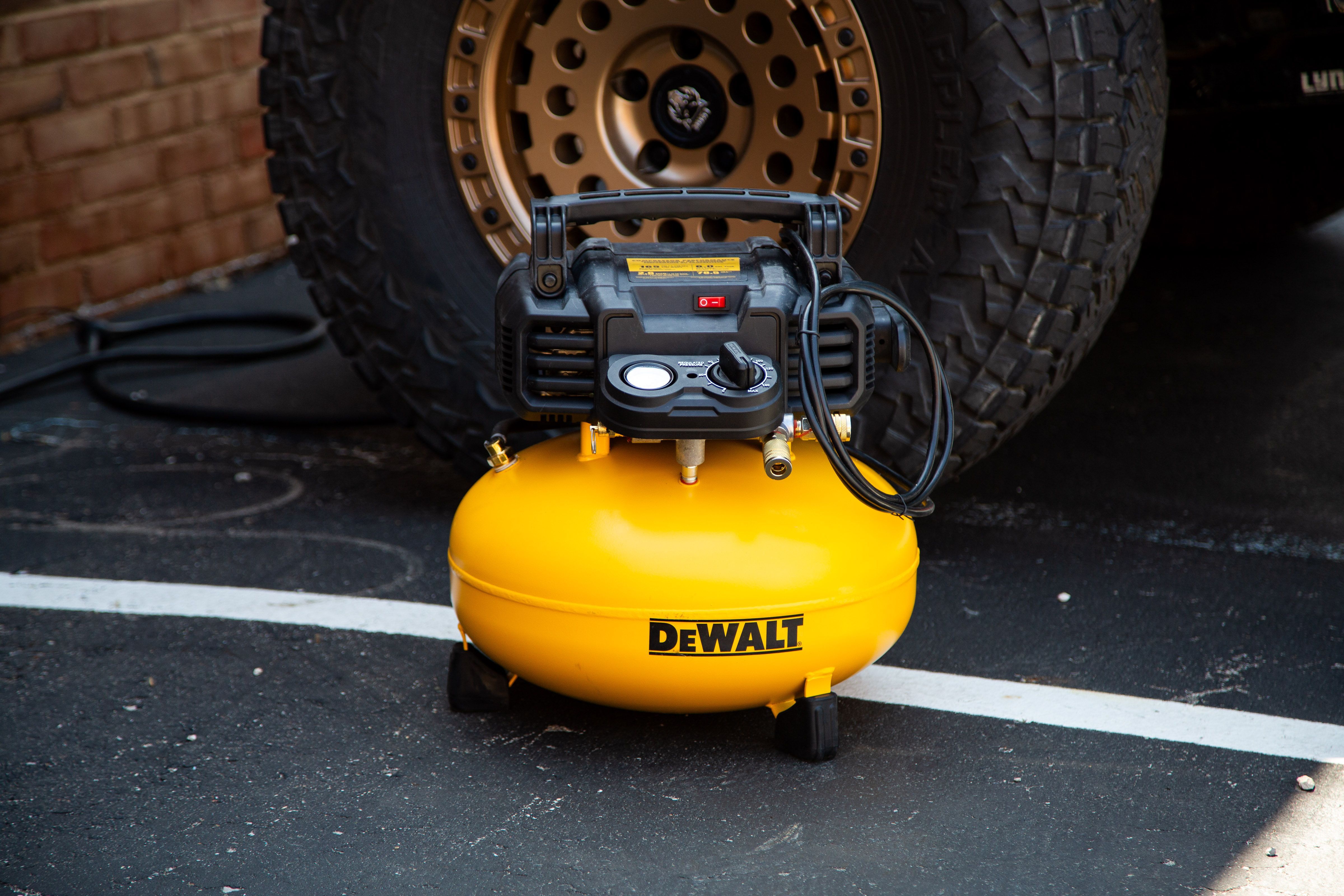 Dewalt air online compressor for tires