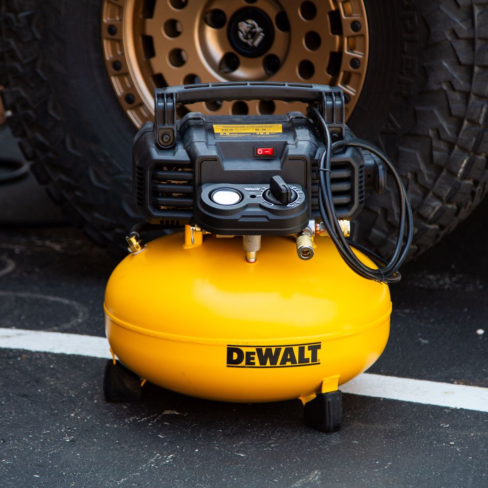 Best Portable Air Compressors for 2023, Tested – Car and Driver