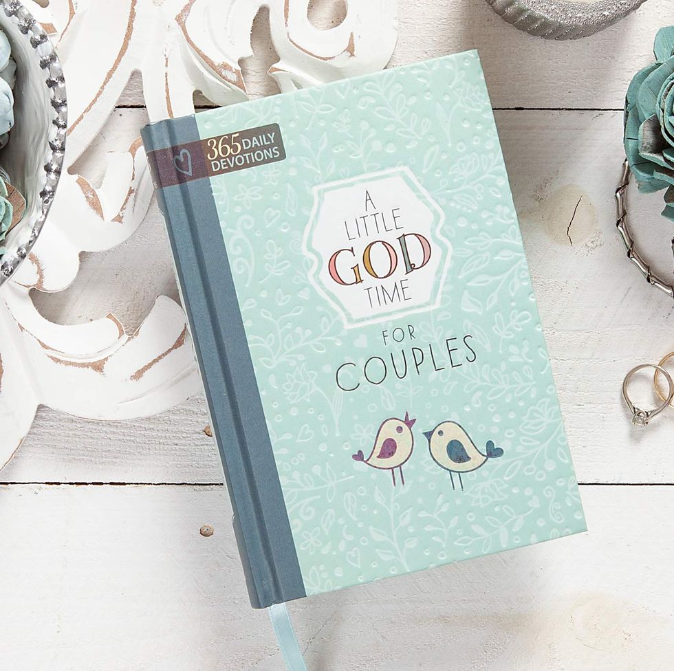 Um Pouco de Deus Tempo para Casais: 365 Devoções Diárias
