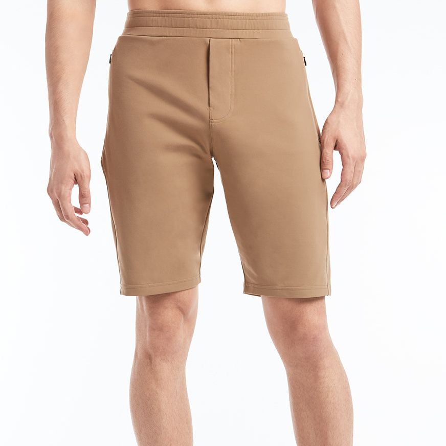 How Men's Shorts Should Fit 