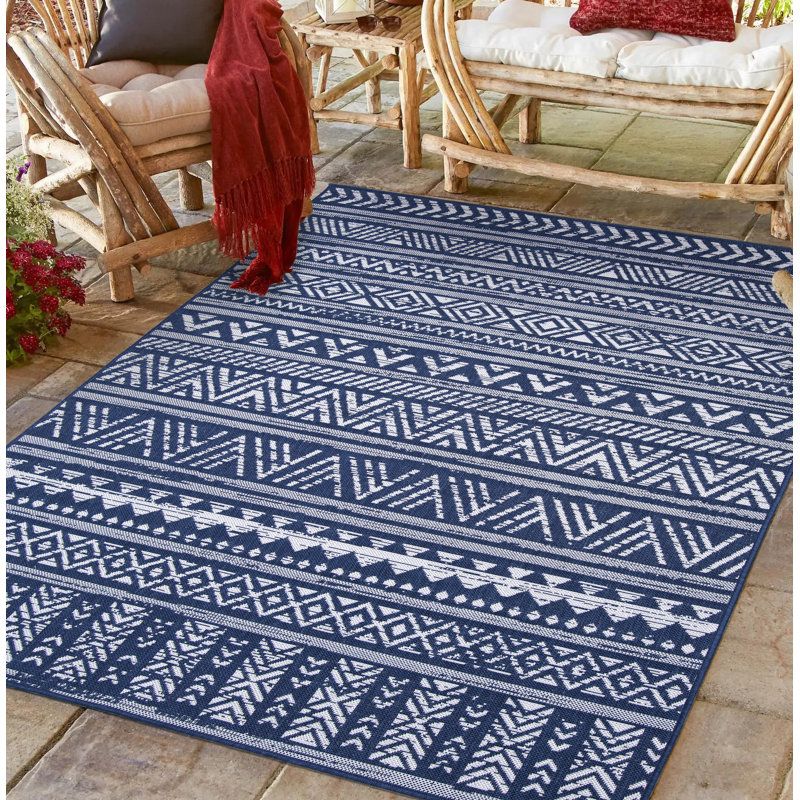 20 Best Affordable Outdoor Rugs For Porches - Thistlewood Farm