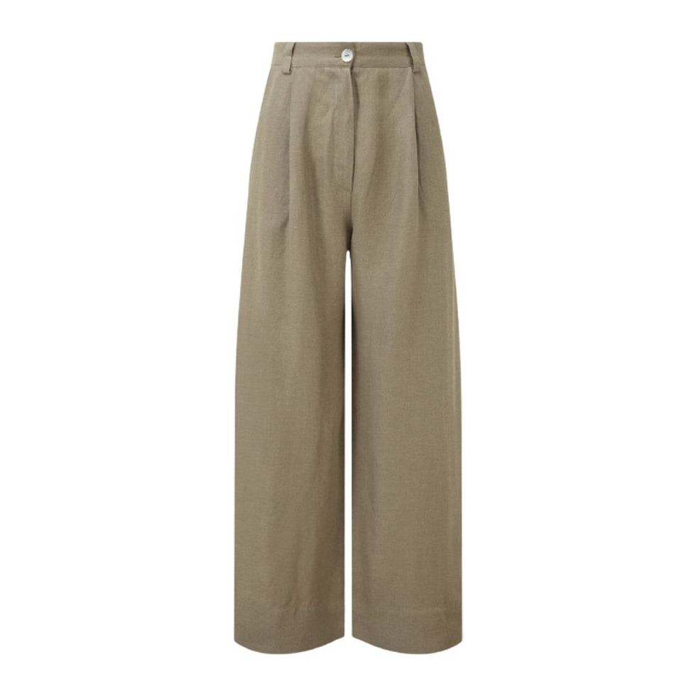Linen Trousers Are A Non-Negotiable For 2023 & These Are The Best