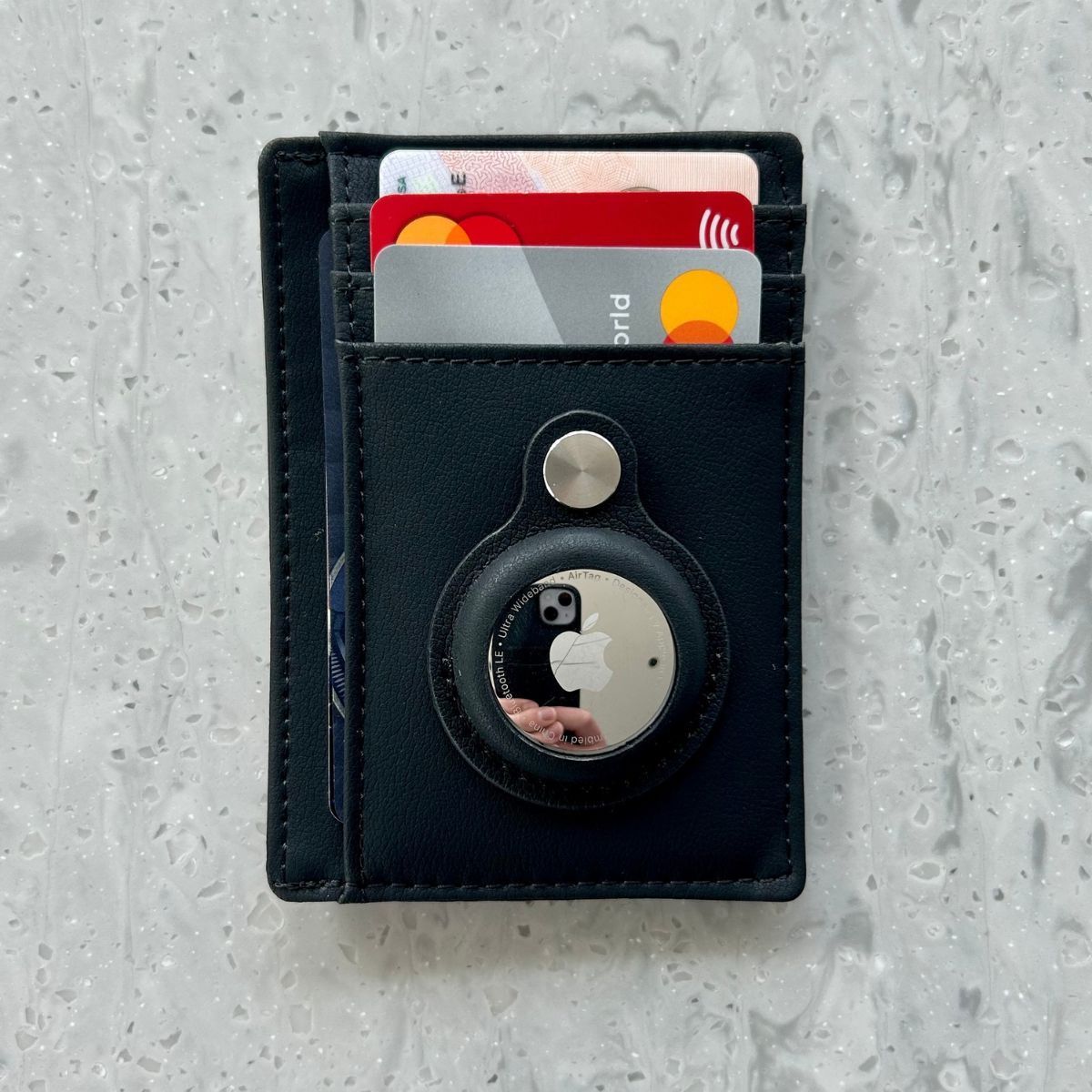 11 Best AirTag Wallets to Buy in 2024, Tested by Gear Experts