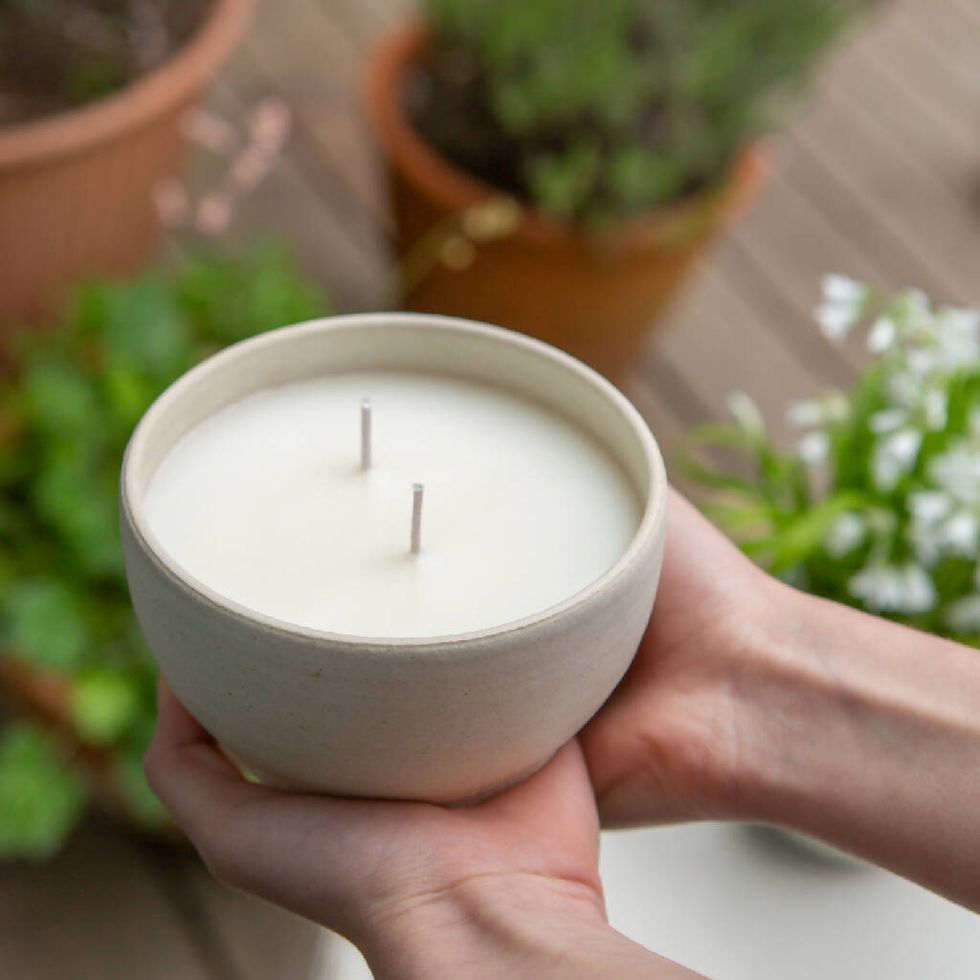 Natural Outdoor Candle in Handmade Ceramic Pot - Citronella & Lemongrass
