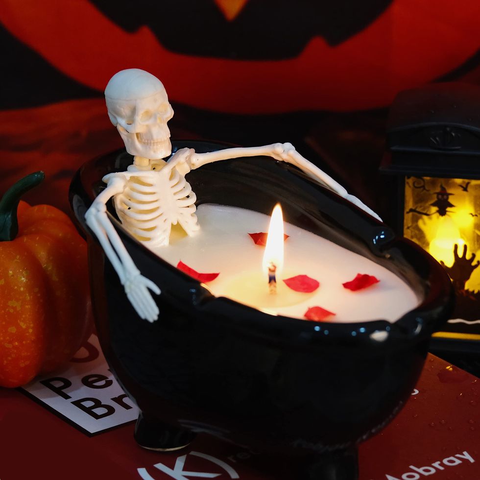 Squeaky Clean Skeleton Candle 