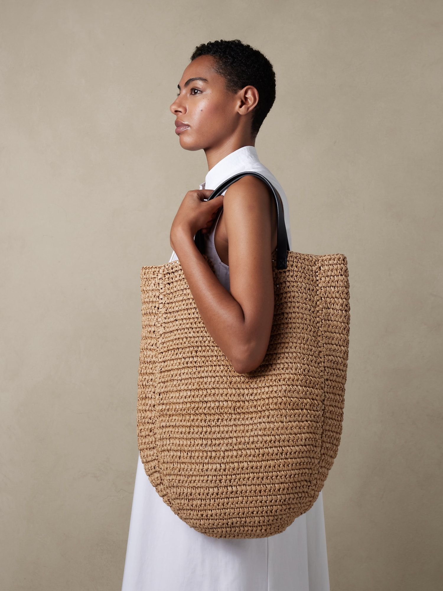 Beach discount bag raffia