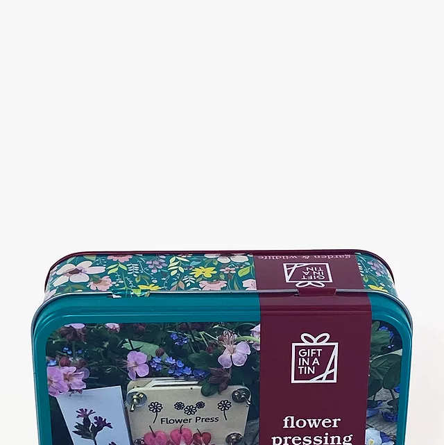 The Flower Press Kit - The Den Kit Co.