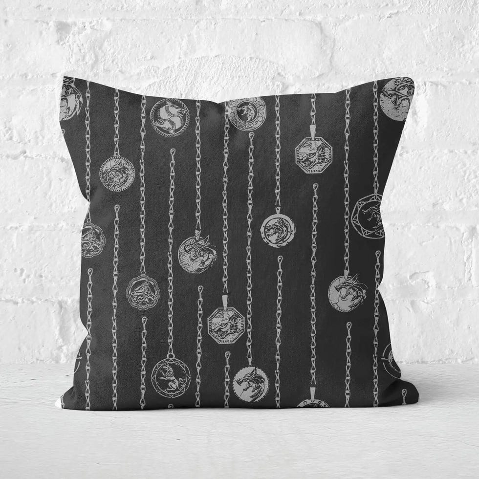 Bantal The Witcher Bantal The Witcher
