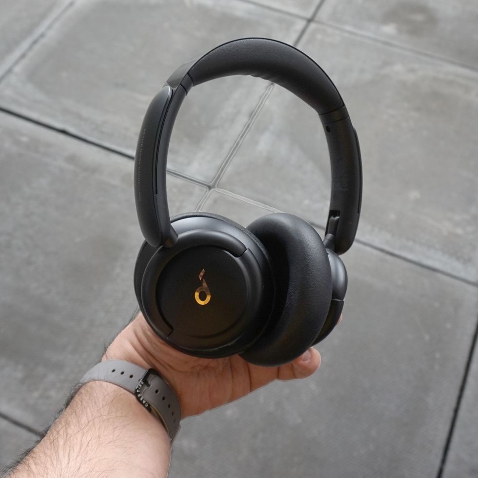 Review: Soundcore Life Q35 are my new headphones! (Photo Heavy and Long) -  OVER-EAR - soundcore Collective