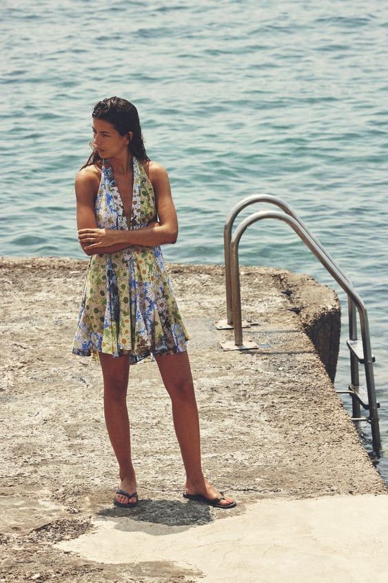 Los 10 vestidos de lino más cómodos y frescos del verano, de Mango a Sfera