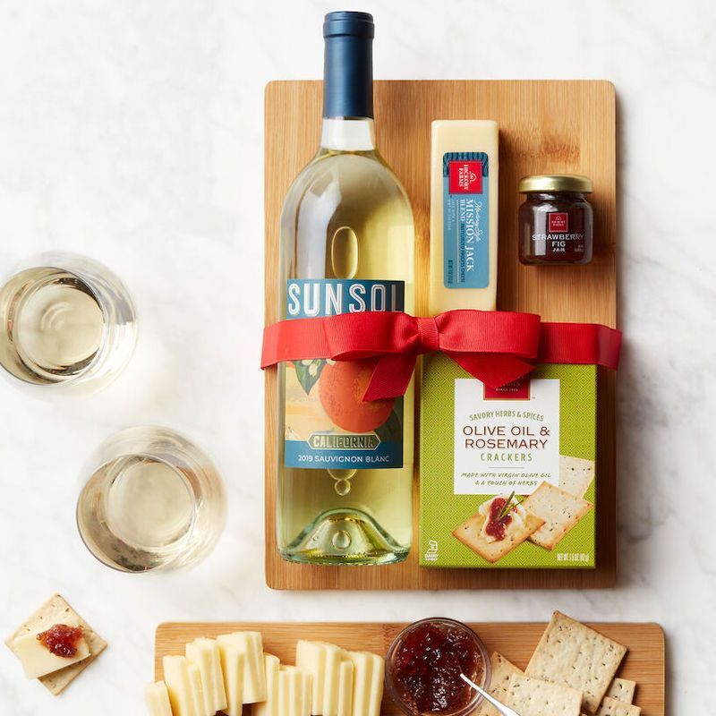 Champagne & Cheese Platter Gift Set - Champagne Gifts USA