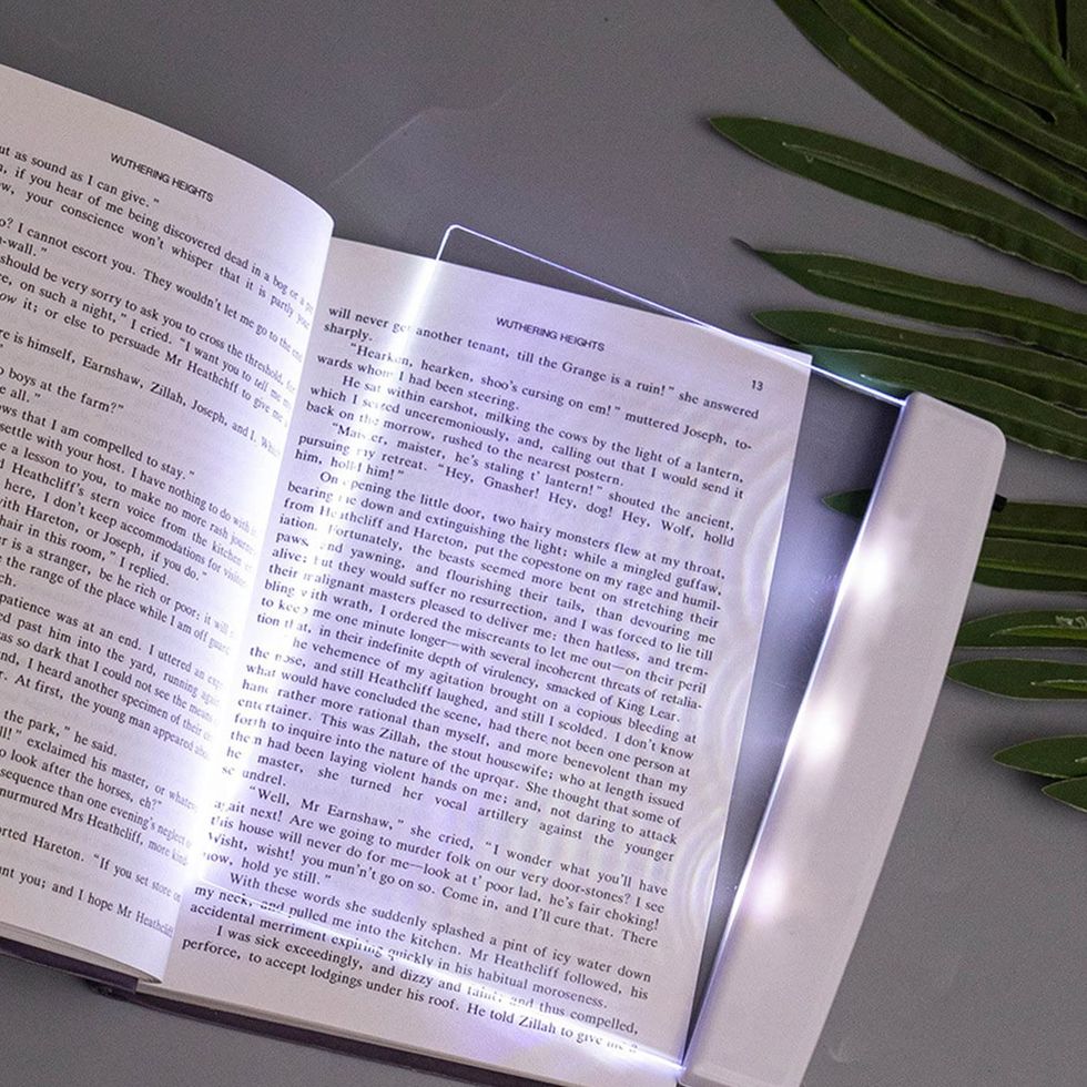 19 best gadgets for book lovers