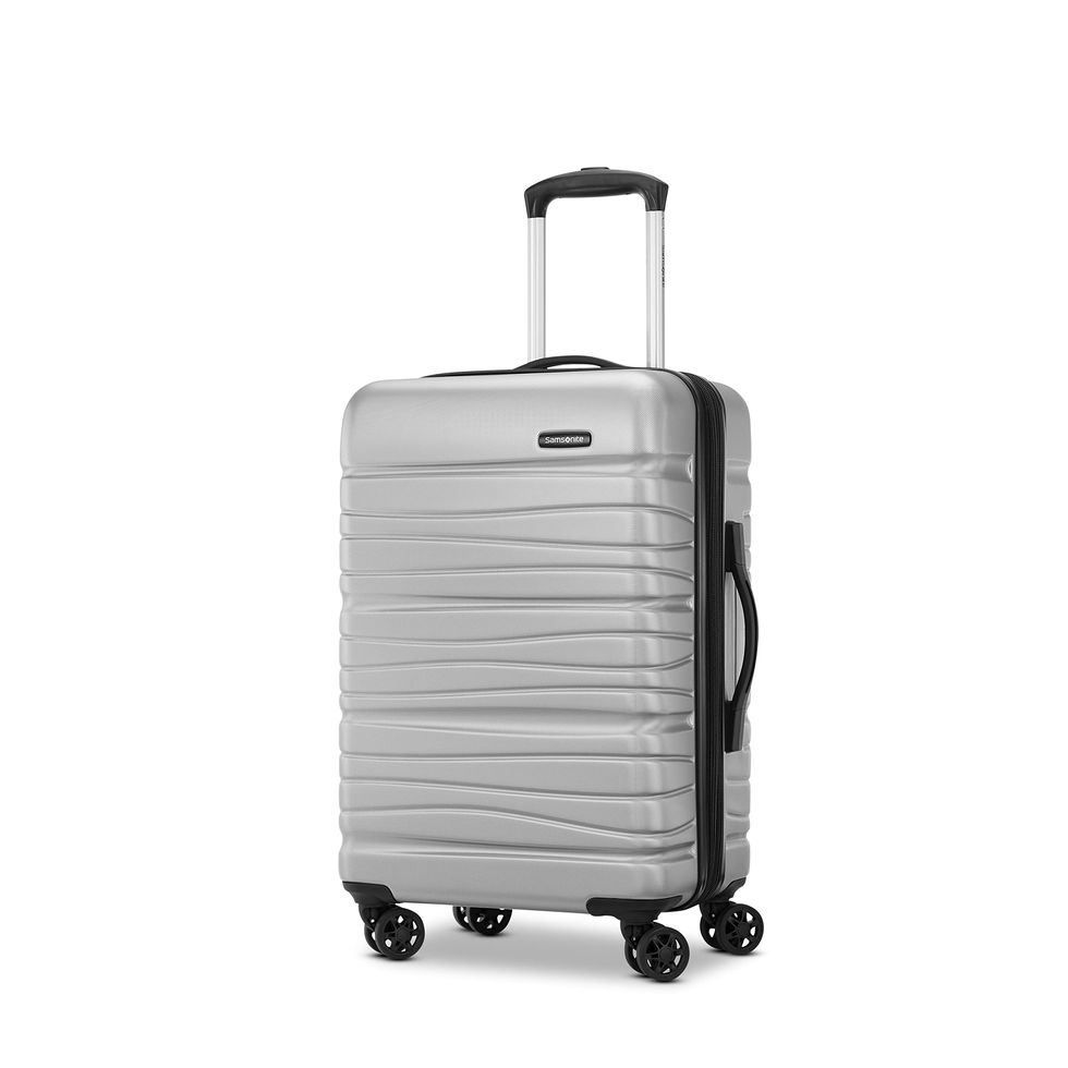 Evolve SE Hardside Carry-On Luggage 