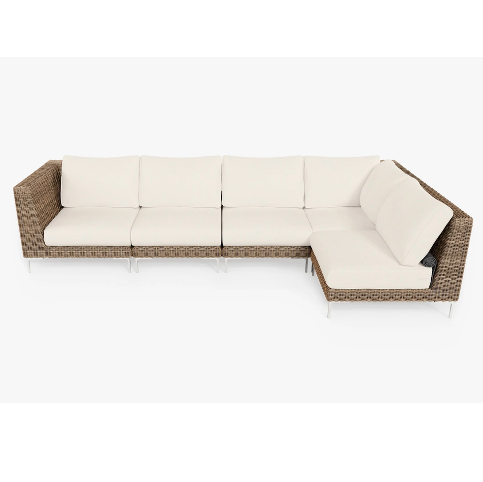 Wicker Outdoor L Sectional, 5 Seat Wicker Outdoor L Sectional, 5 Seat