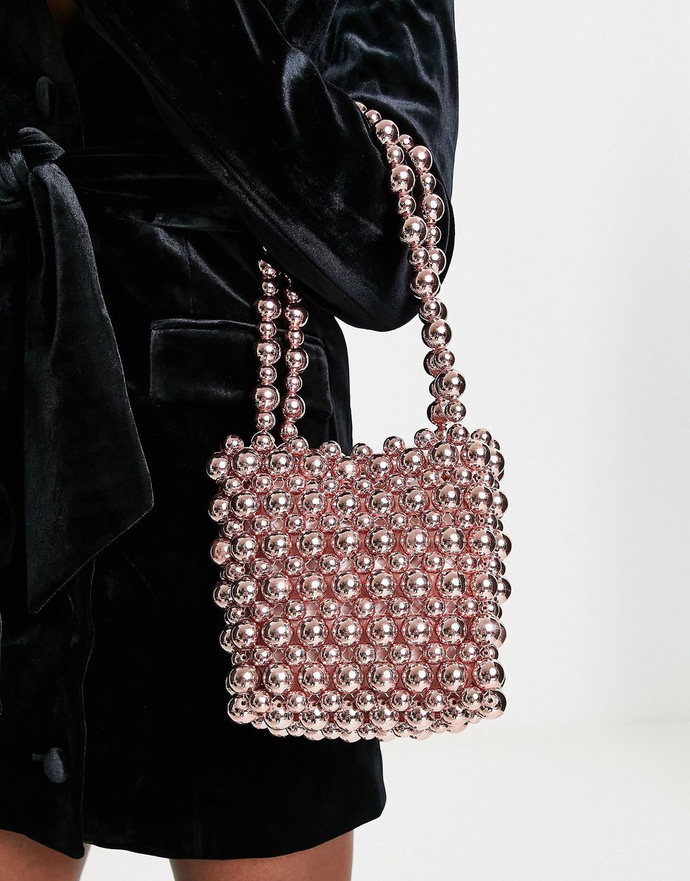 Shoulder bag with ball beads in pink
