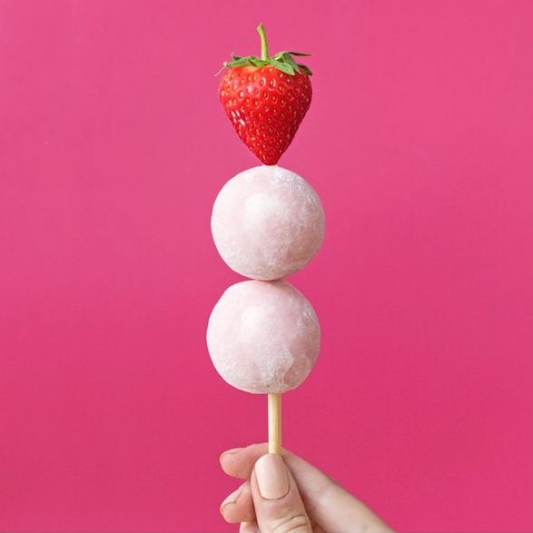 Little Moons Strawberries & Cream Mochi Ice Cream