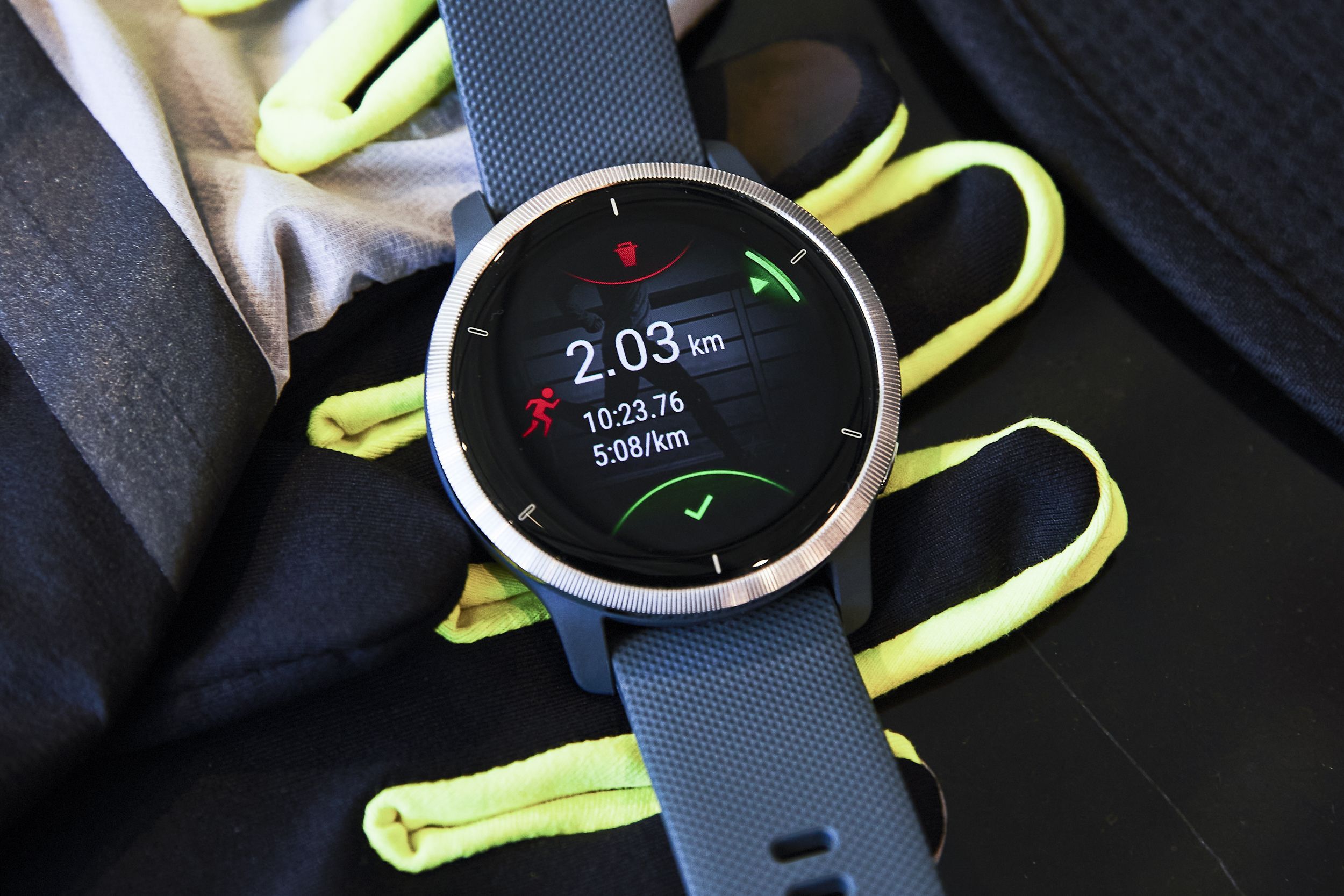 Vivoactive 4 discount o forerunner 245