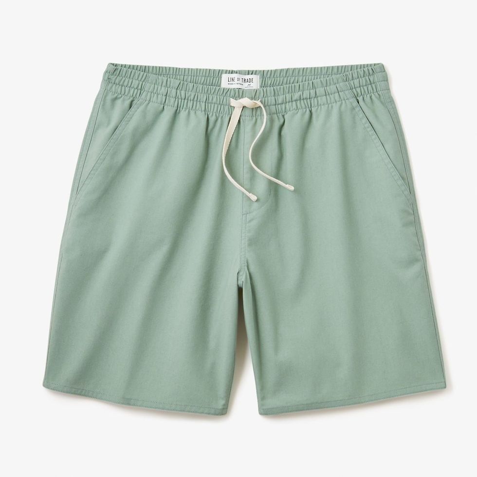 Relaxed Fit Linen-blend shorts - Light sage green - Men