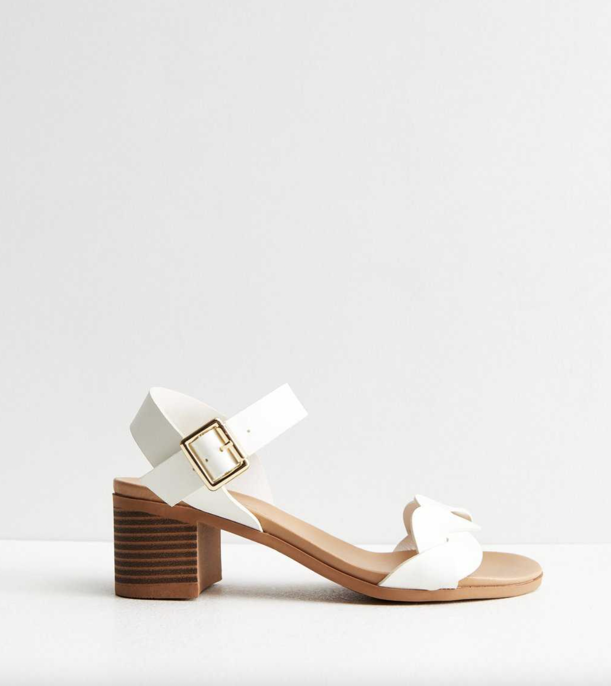 1689000933 best wide feet sandals newlook white 64ac1bc02d11d.png?crop\u003d0