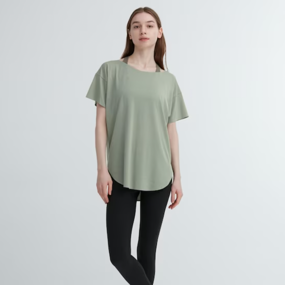 AIRism Seamless Boat Neck Short-Sleeve Long T-Shirt AIRism Seamless Boat Neck Short-Sleeve Long T-Shirt