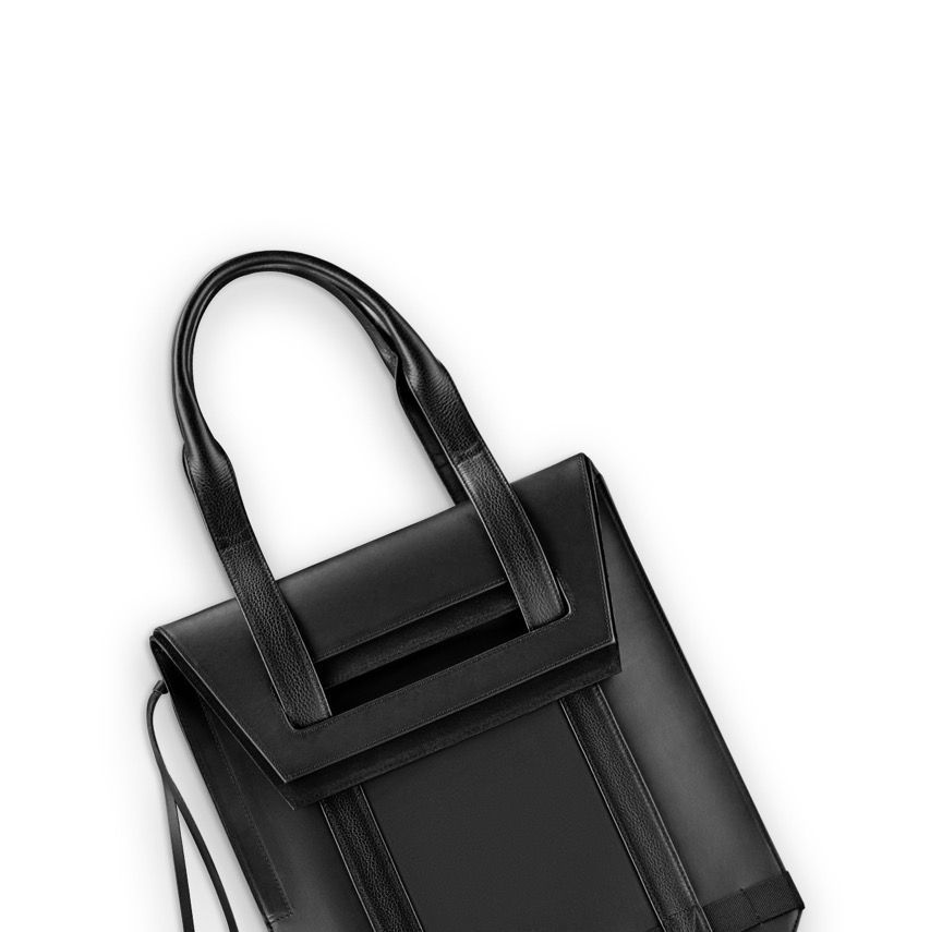 Aleysa Bag - the best laptop/purse bag! So stylish and functional