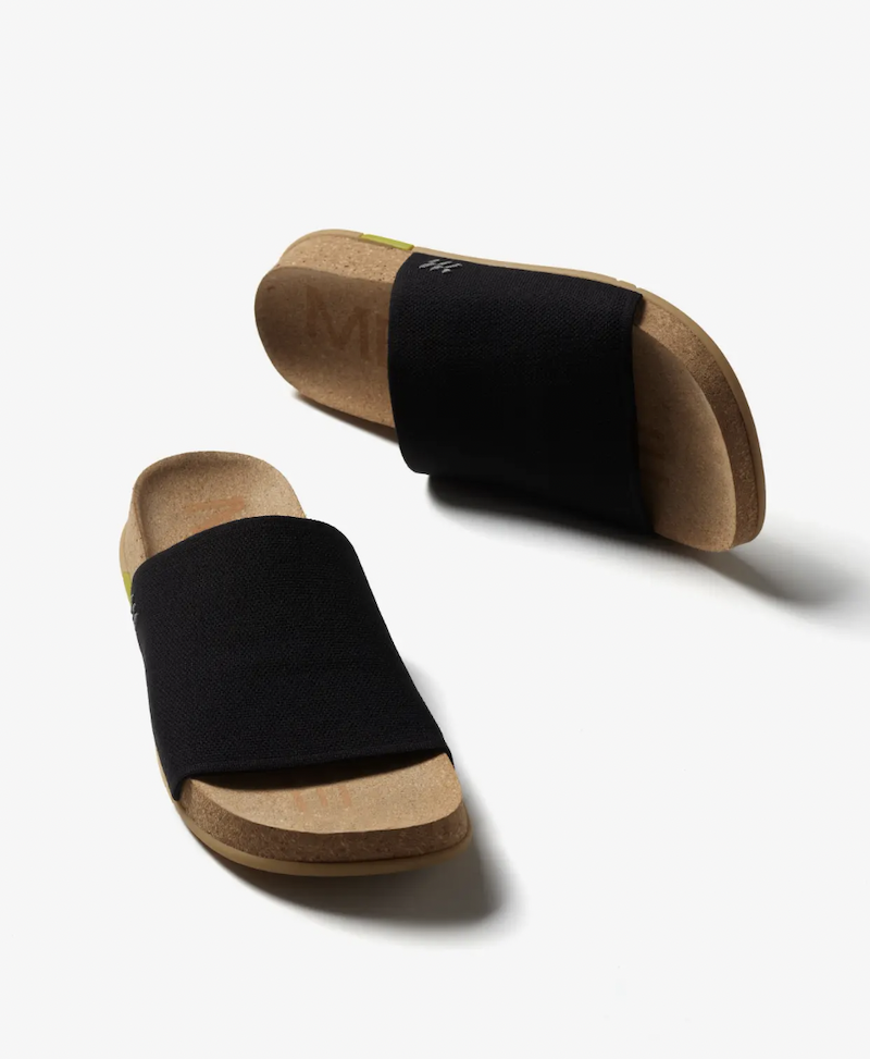 15 Best Slides for Men 2022 — Most Comfortable Slide Sandals – Footwear News