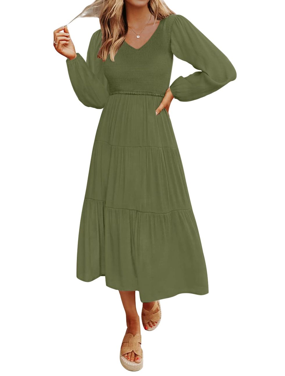 V-neck dress with balloon sleeves 