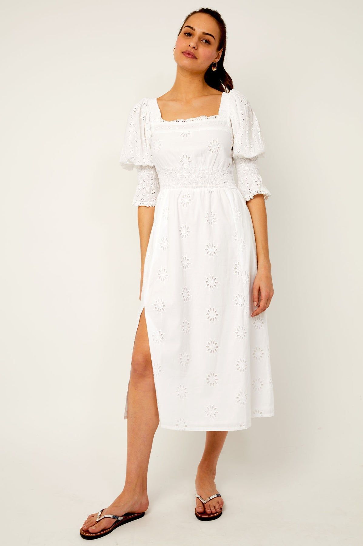 Midi store broderie dress