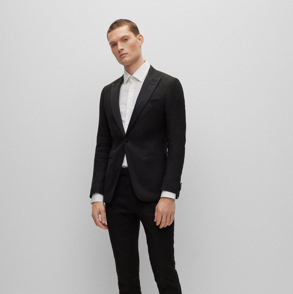 Slim-fit Suit in a Linen Blend