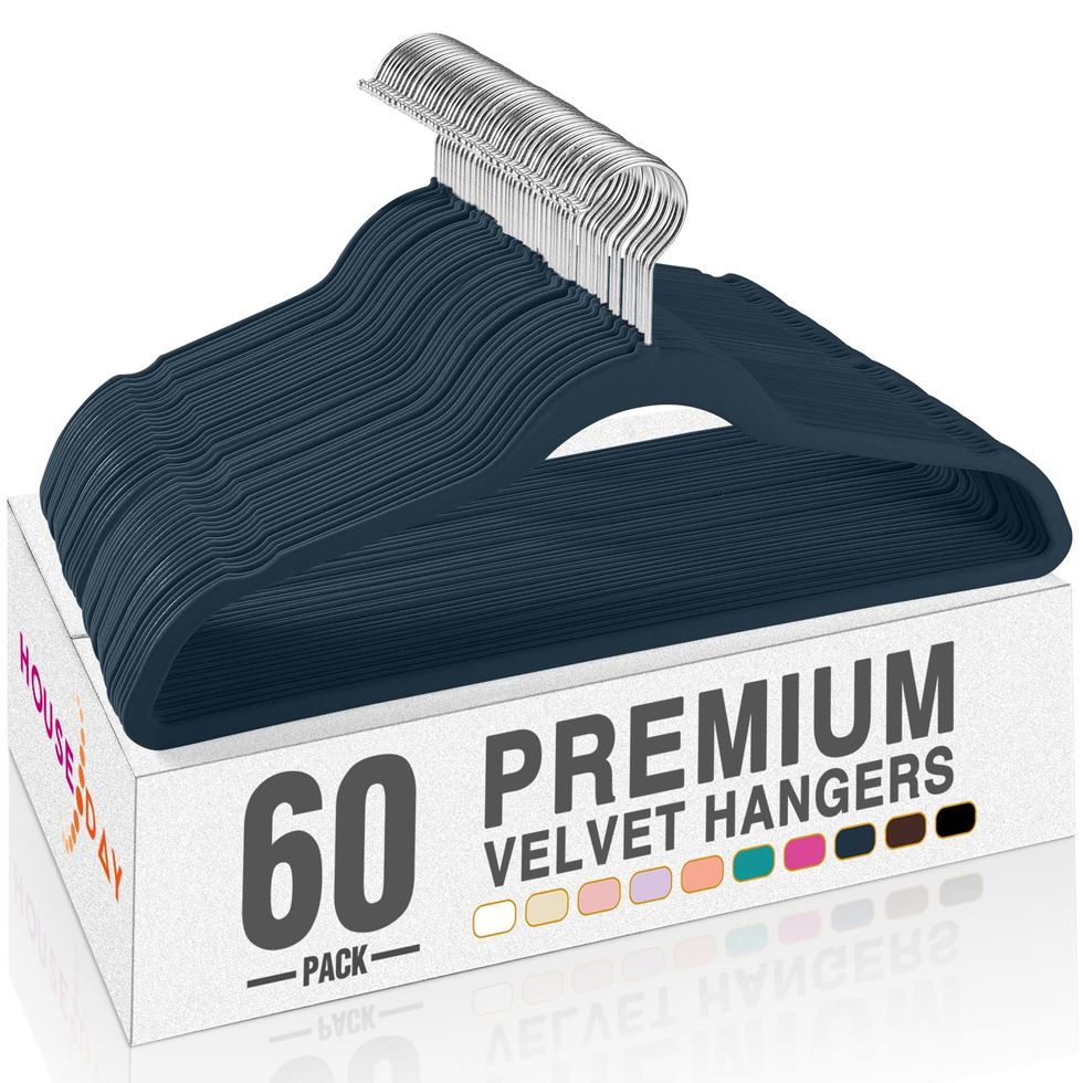 Velvet Hangers, Set of 60