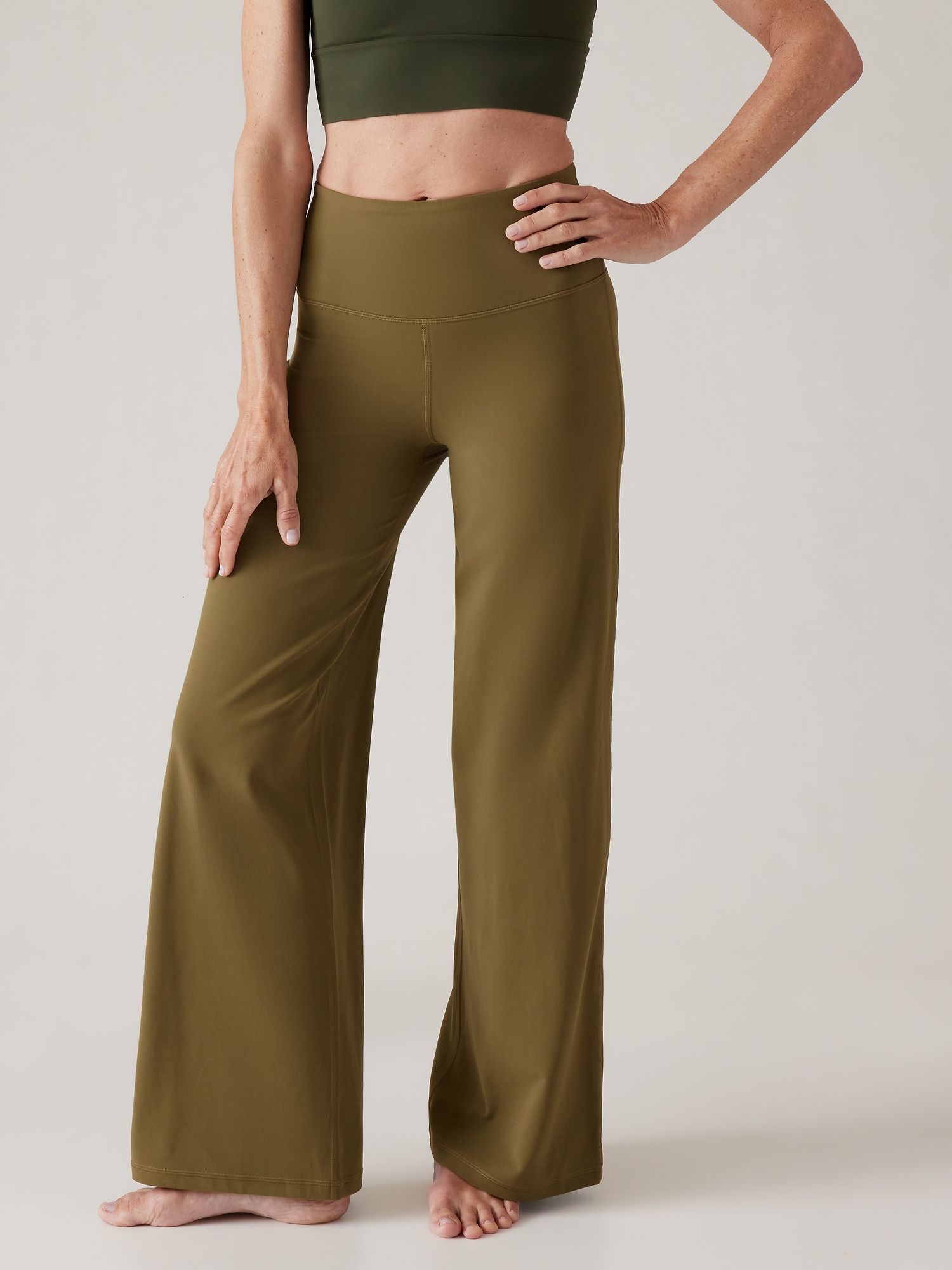 Tight pants with flare hot sale leg