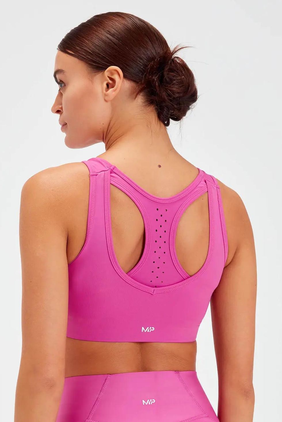Our Best Gym Tops For Women This Summer - MYPROTEIN™