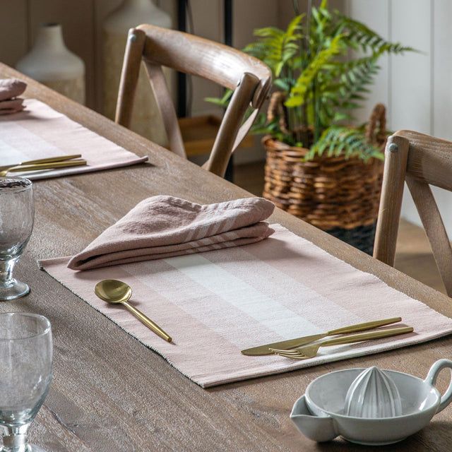 The 15 Best Placemats for Hosting the Best Dinner Parties