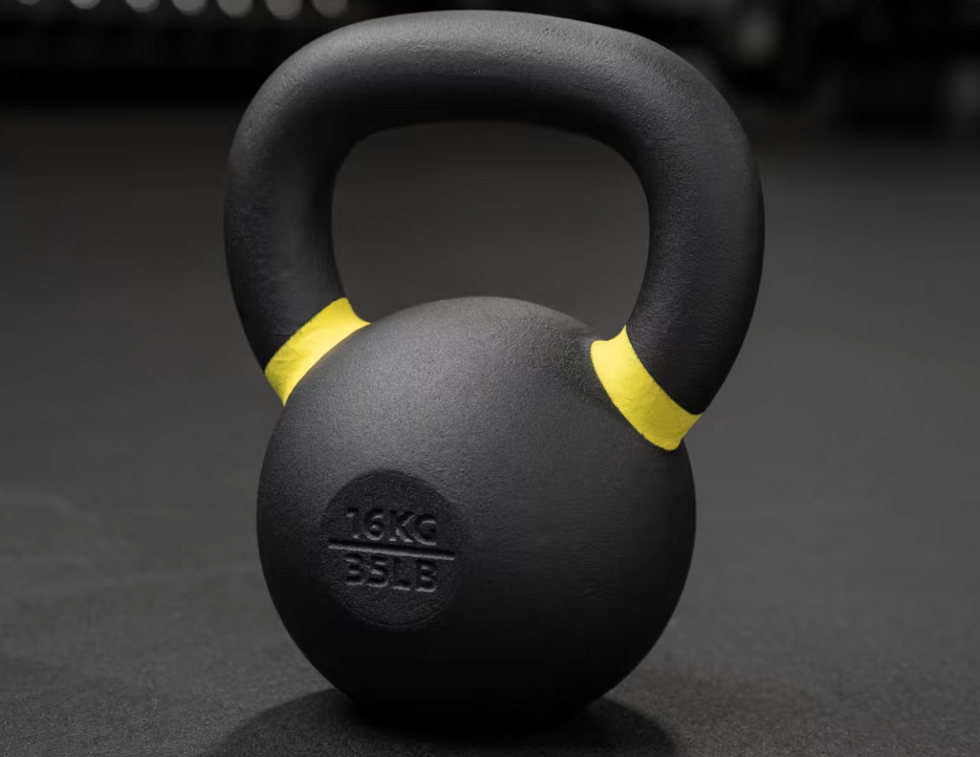 Women's health best sale 16kg kettlebell