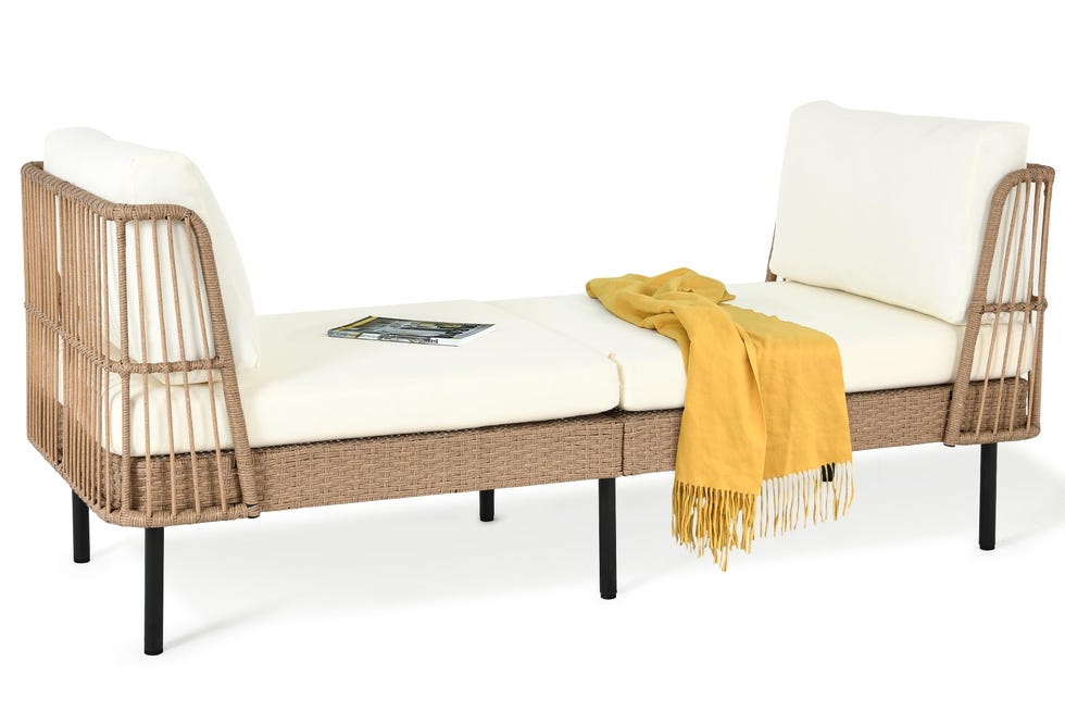 Wicker Outdoor Chaise Lounge Wicker Outdoor Chaise Lounge