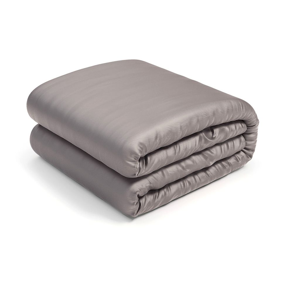 10 Best Cooling Weighted Blankets for Hot Sleepers in 2023
