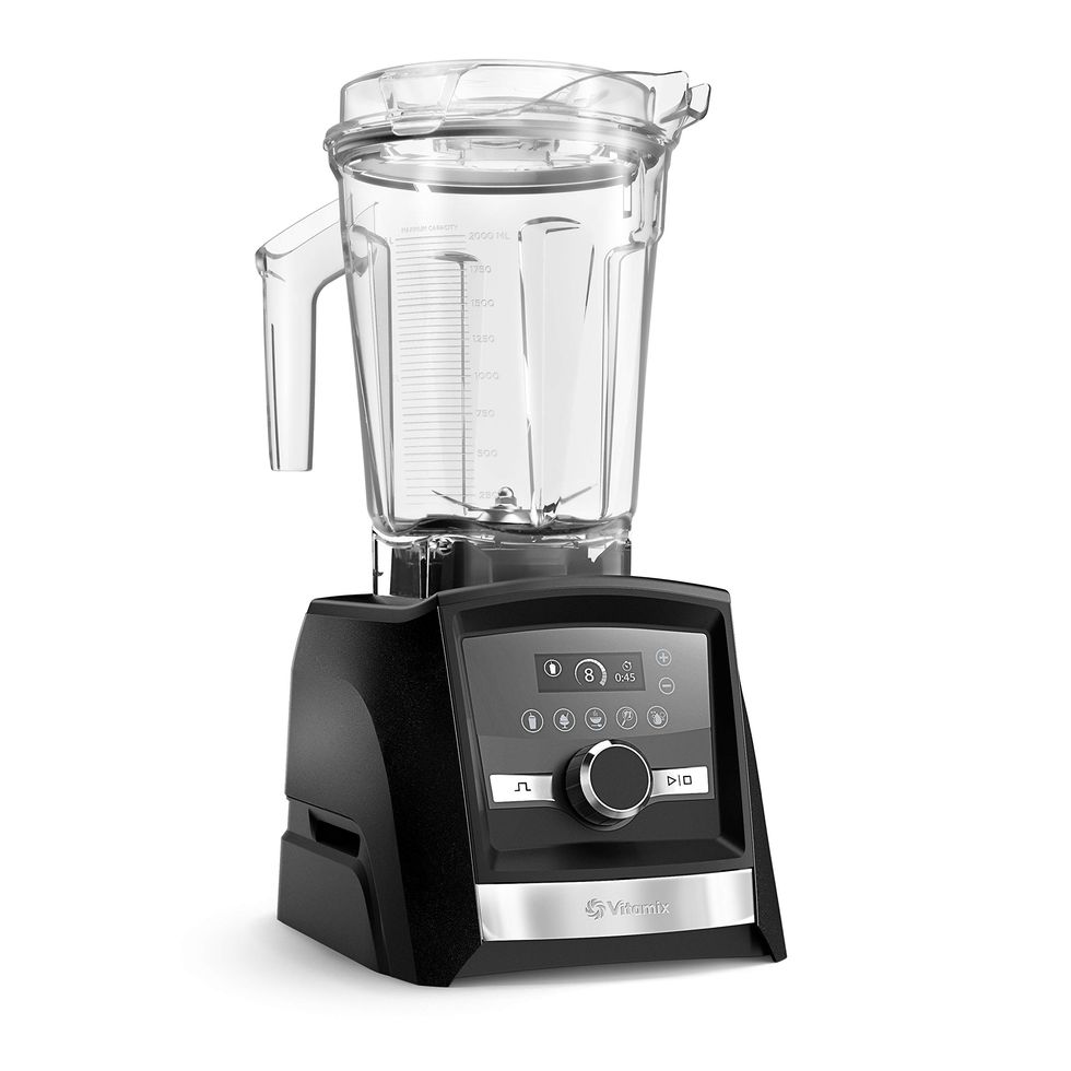 Chef Rates the 5 Best Blenders for Smoothies [10 Photos]