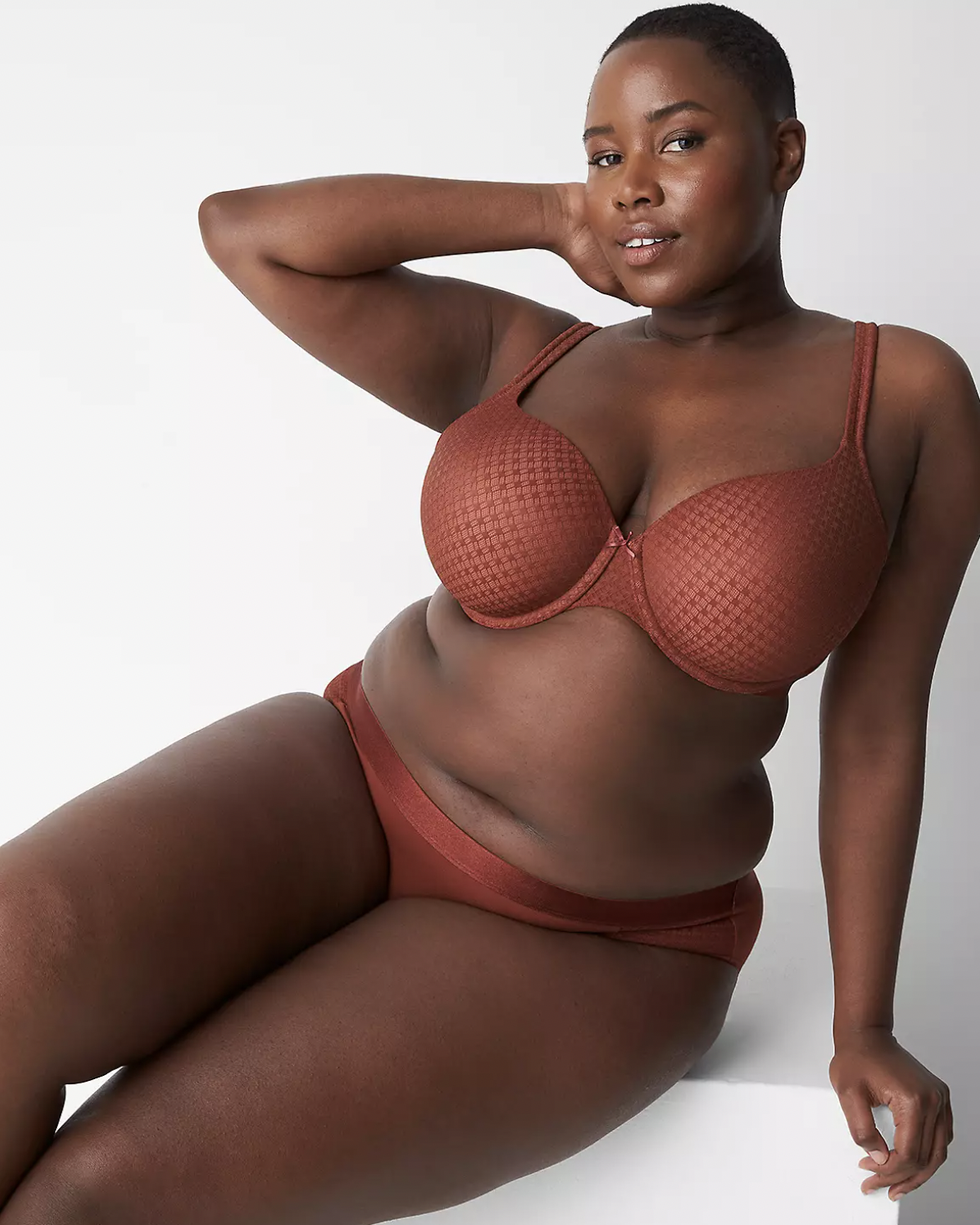 15 Cute Bras for Big Busts – Best Bras for Large Cup Sizes