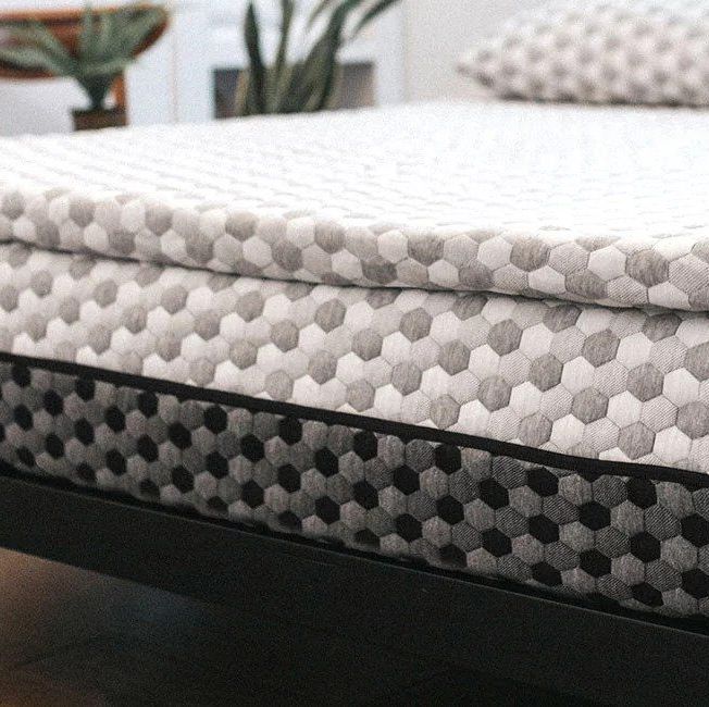This Is The Absolute Best Twin XL Mattress Topper for Your Dorm Room - By  Sophia Lee
