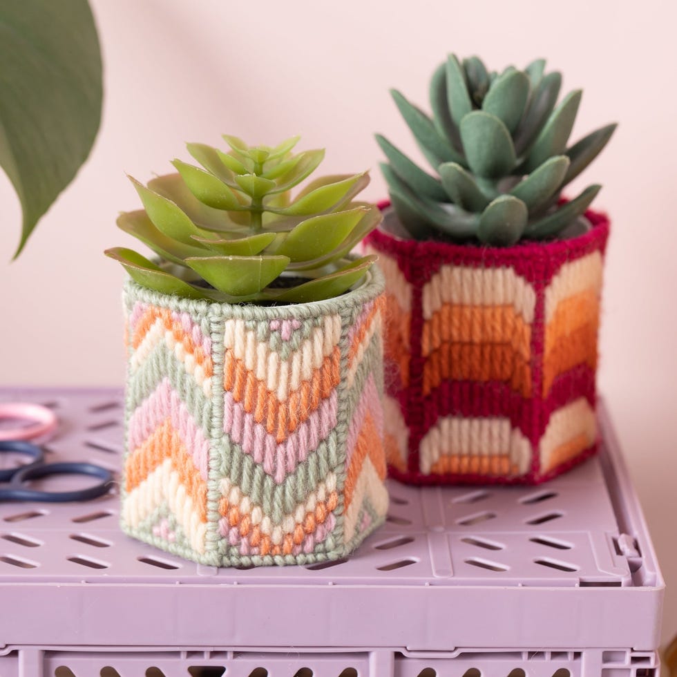 Bargello mini planter sampler