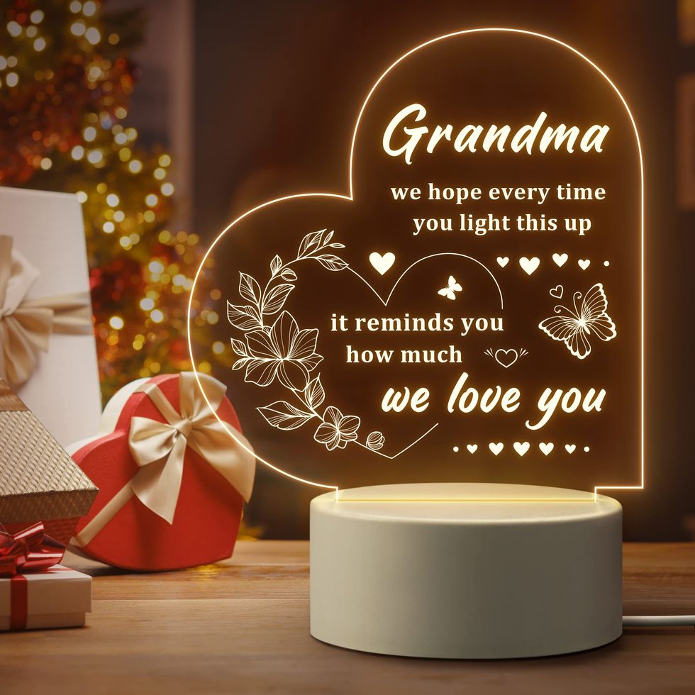 32 Best Gifts for Grandmothers 2023