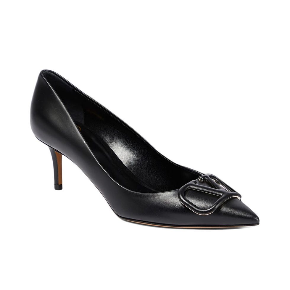 V Logo Leather Pumps V Logo Leather Pumps