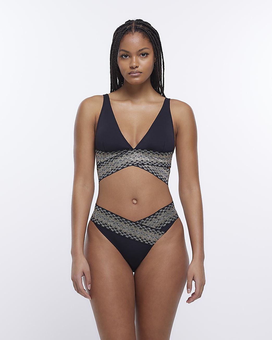 Best swimwear for your body shape 2023