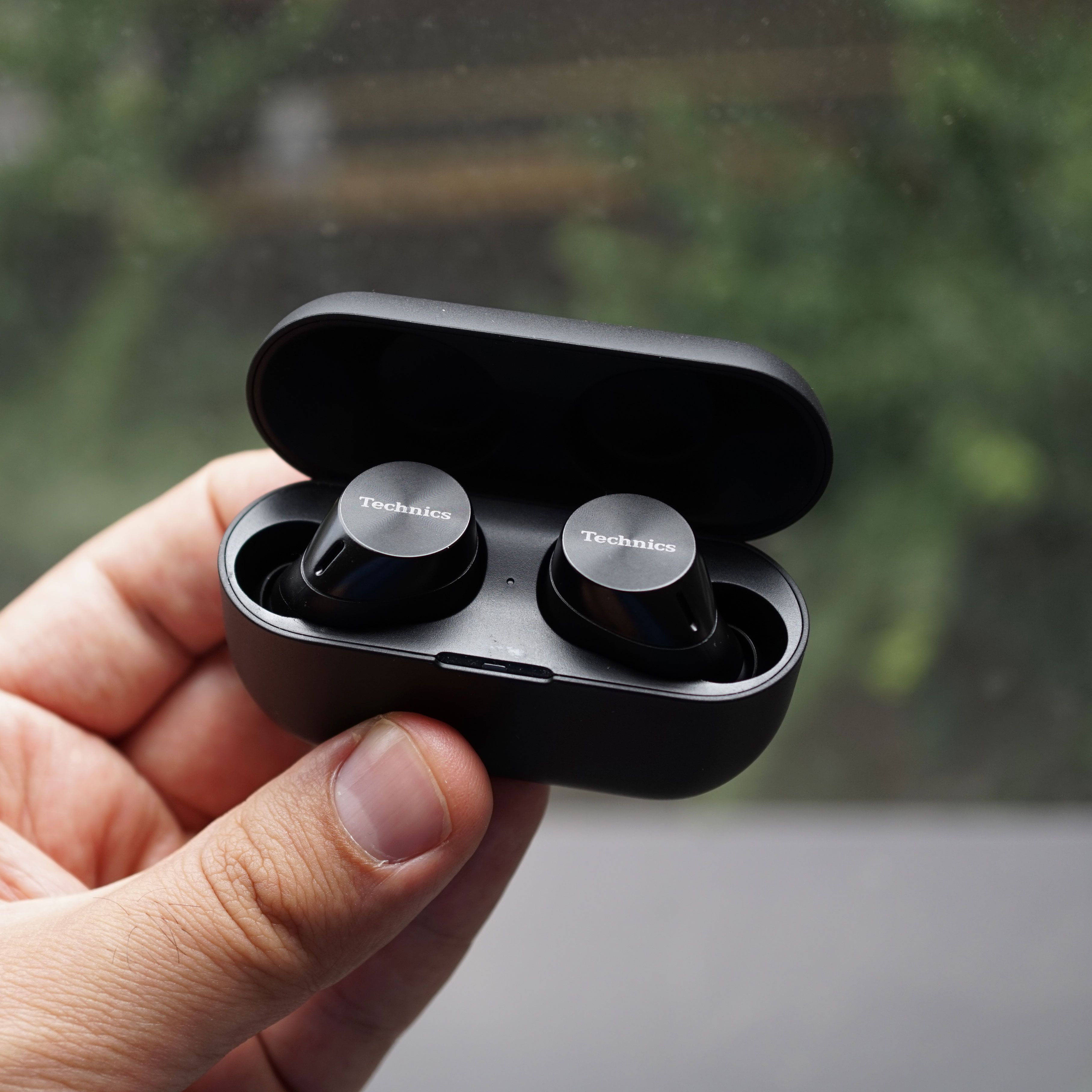 Best premium online earbuds