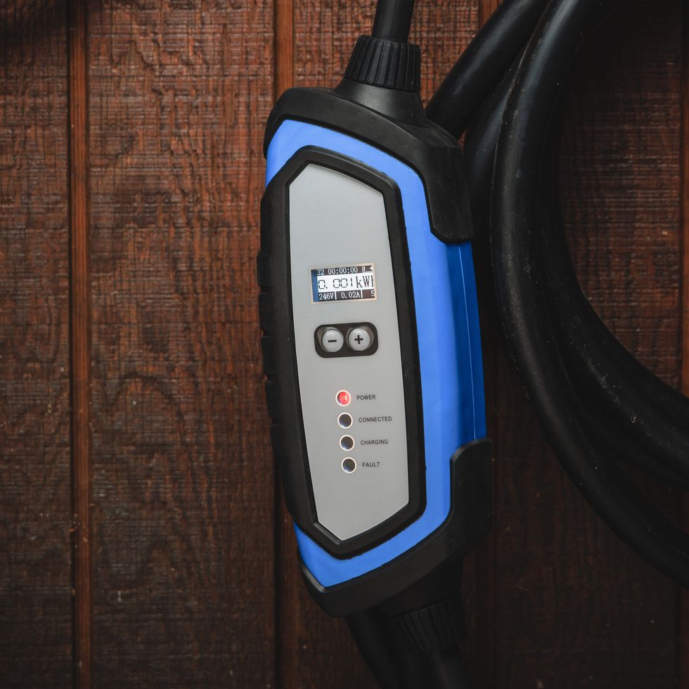 Portable Level 2 Electric Car Charger for J1772 EVs and Plug-in Hybrid  Vehicles — Lectron EV