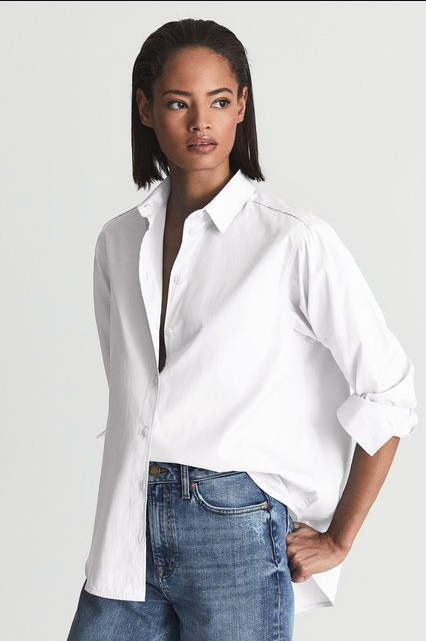 20 Best White T-Shirts for Women 2022