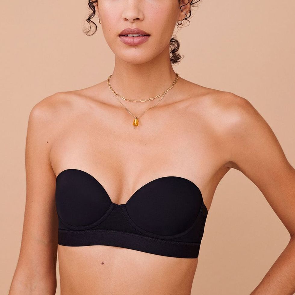 Small-breasted ladies with strapless dresses – please help me find a bra!